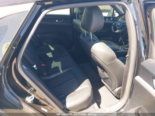 5XXG64J26MG073379 KIA K5 Gt-line