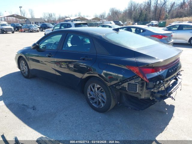 KMHLM4DG0RU640615 Hyundai ELANTRA SEL