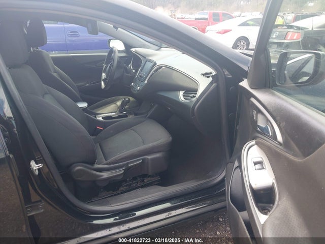 1G1ZB5ST8GF204261 Chevrolet MALIBU LS
