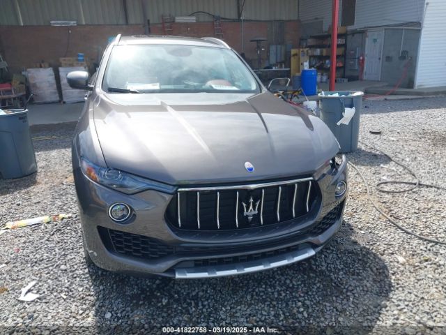 ZN661YUS3HX234913 Maserati LEVANTE S