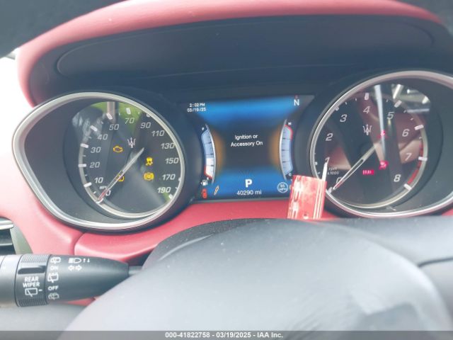 2017 MASERATI LEVANTE ZN661YUS3HX234913 Photo 6