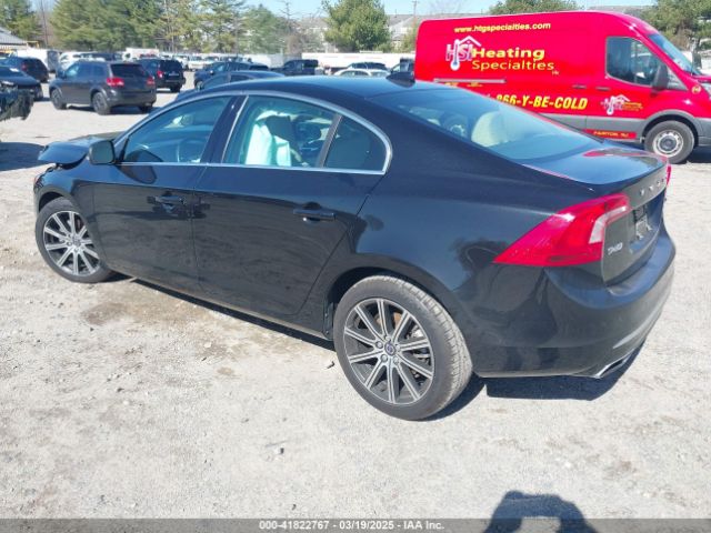 2017 VOLVO S60 INSCRIPTION LYV402TK2HB130516 Photo 2