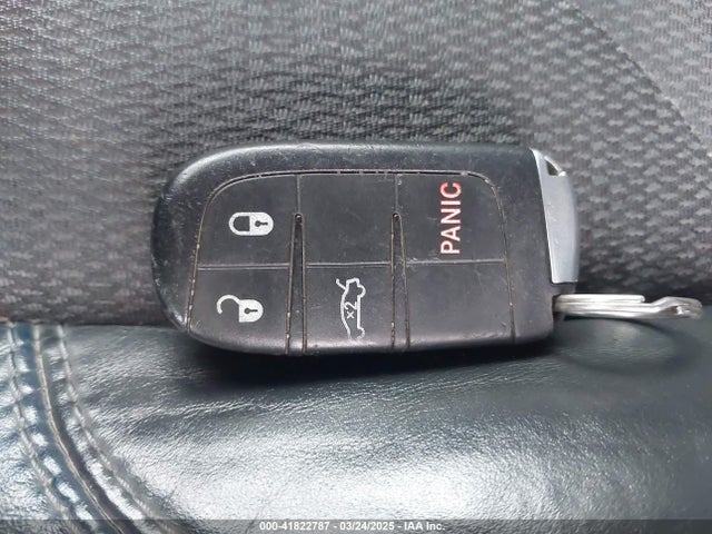 1C3CCCBB9FN612900 Chrysler 200 S