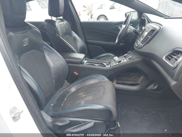 1C3CCCBB9FN612900 Chrysler 200 S