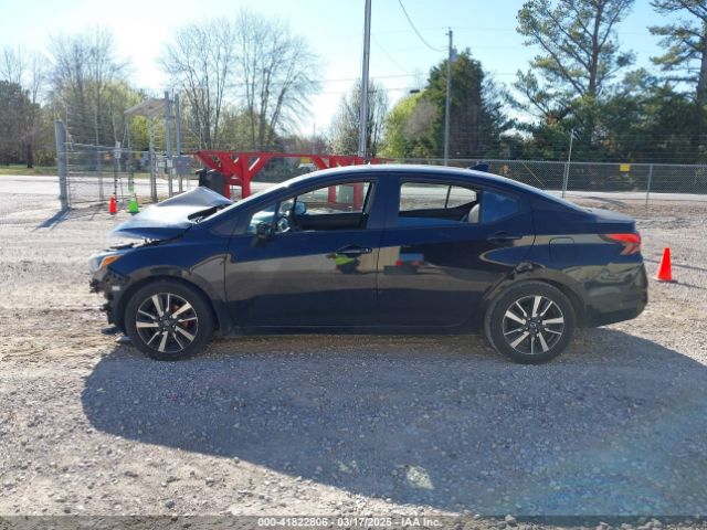 3N1CN8EV8ML875209 Nissan Versa Sv Xtronic Cvt