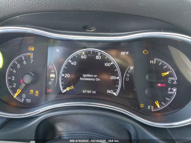 1C4RJEAG3KC776704 Jeep Grand Cherokee Laredo E 4x2