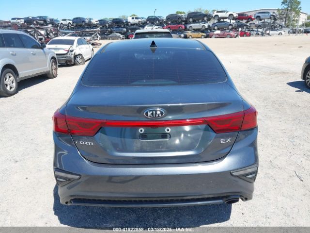 3KPF54AD5KE030206 KIA FORTE EX