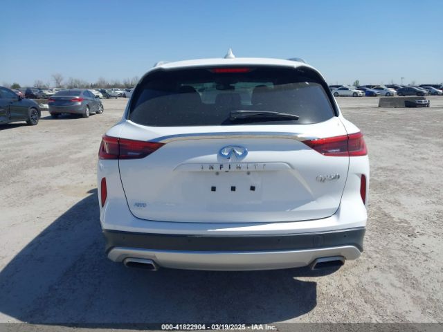 3PCAJ5M32LF103266 Infiniti Qx50 Essential Awd