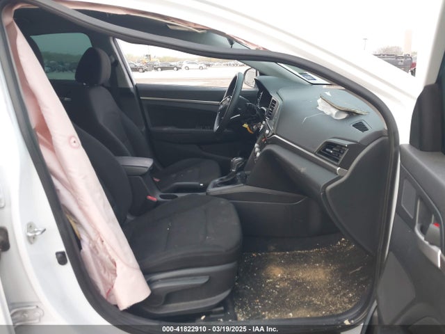 5NPD84LFXLH557474 Hyundai ELANTRA SEL