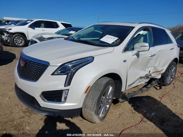 2023 CADILLAC XT5 1GYKNCR46PZ110617 Photo 1