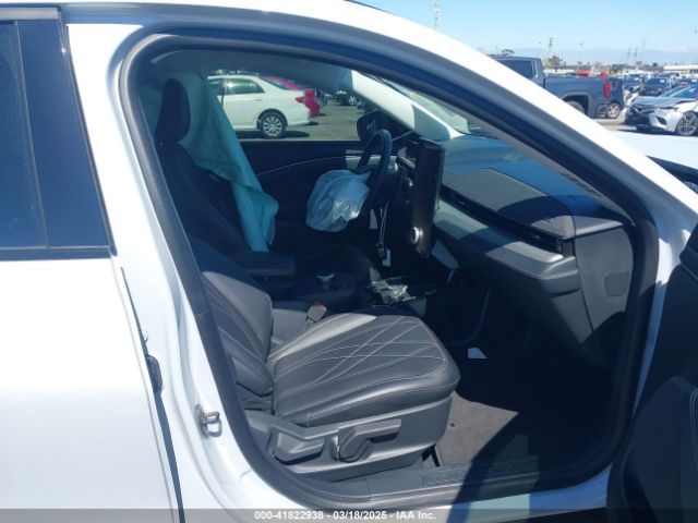 2021 FORD MUSTANG MACH-E 3FMTK1RM7MMA57653 Photo 4
