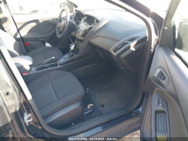 1FADP3E26HL335725 Ford FOCUS S