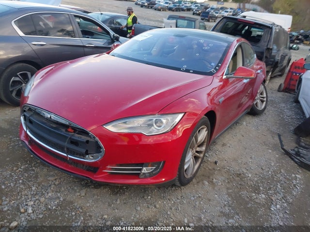 2013 TESLA MODEL S 5YJSA1DNXDFP27901 Photo 1
