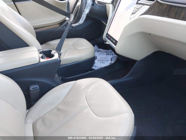 2013 TESLA MODEL S 5YJSA1DNXDFP27901 Photo 4