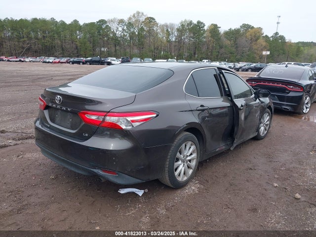 4T1B11HK4JU627744 Toyota CAMRY LE