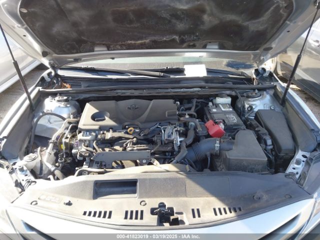 4T1B11HK8KU681713 Toyota CAMRY SE