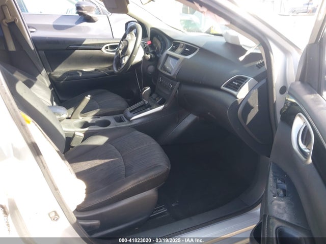 Продажа на аукционе авто 2017 Nissan Sentra Sv, vin: 3N1AB7AP8HL648397, номер лота: 41823020