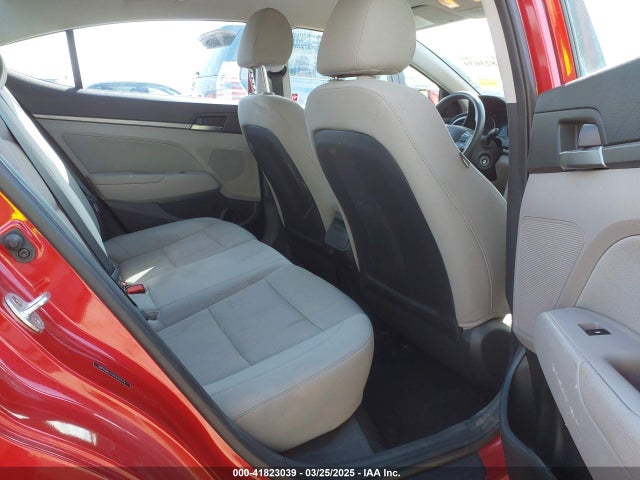 5NPD84LFXJH243479 Hyundai ELANTRA SEL