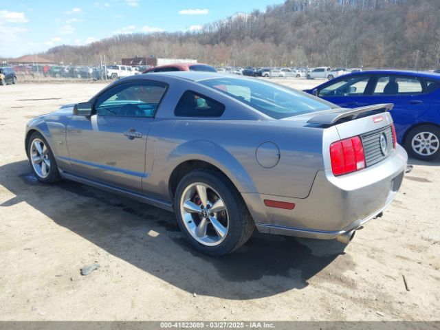 2006 FORD MUSTANG 1ZVHT82H265207493 Photo 2