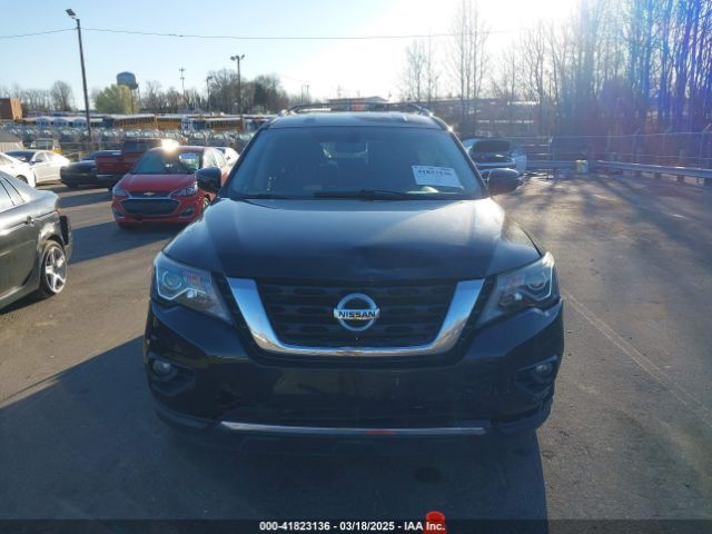 5N1DR2MN0JC638981 Nissan Pathfinder Sv