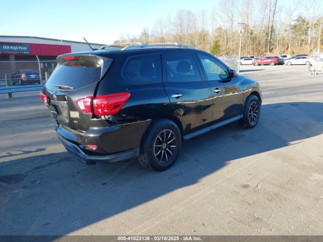 5N1DR2MN0JC638981 Nissan Pathfinder Sv
