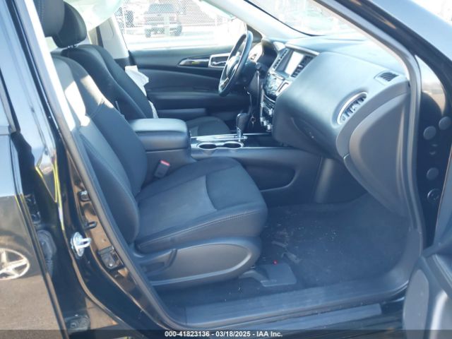 5N1DR2MN0JC638981 Nissan Pathfinder Sv