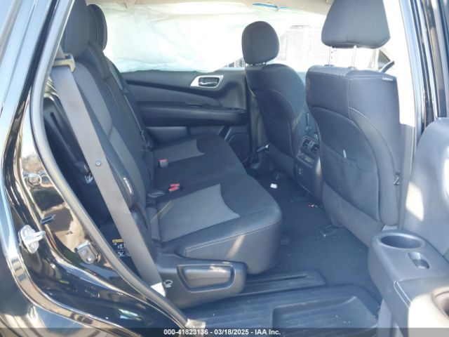 5N1DR2MN0JC638981 Nissan Pathfinder Sv