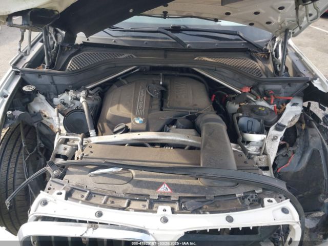 2015 BMW X5 5UXKR0C53F0P00687 Photo 9