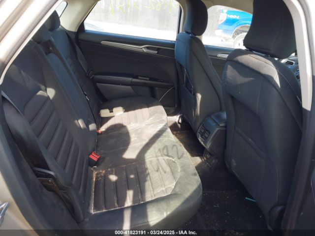 3FA6P0H72HR212892 Ford FUSION SE