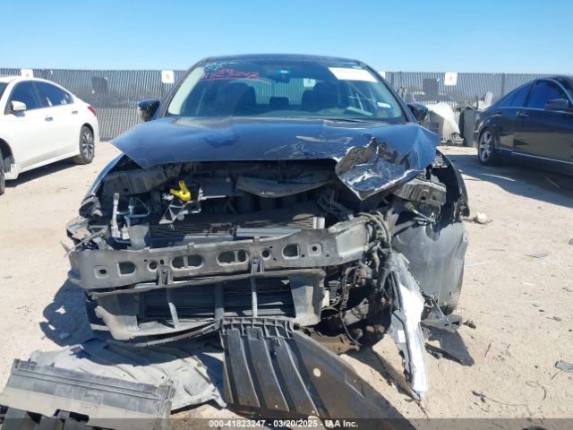 1FADP3J24HL295571 Ford Focus Titanium