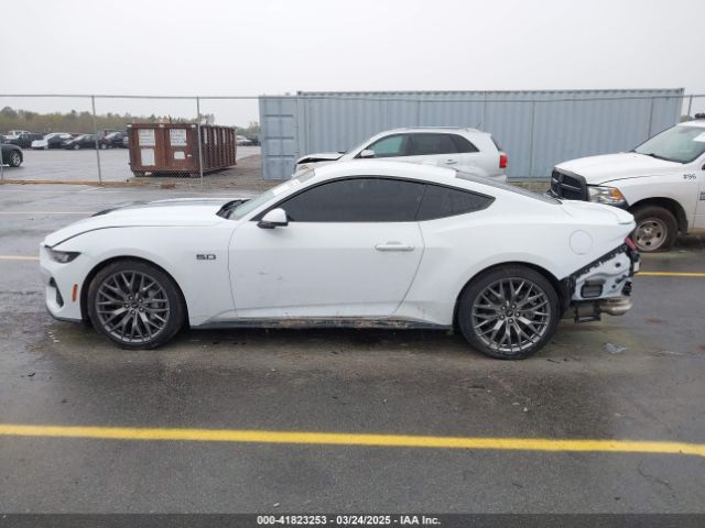 1FA6P8CF1R5414818 Ford Mustang Gt Premium Fastback