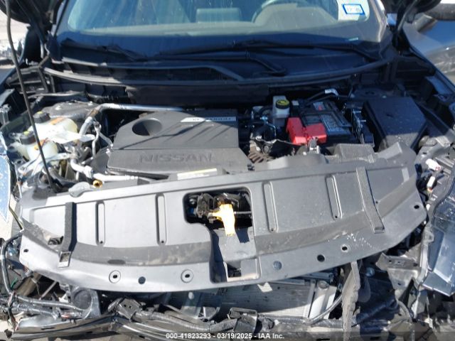5N1BT3BA4NC717459 Nissan Rogue Sv Fwd
