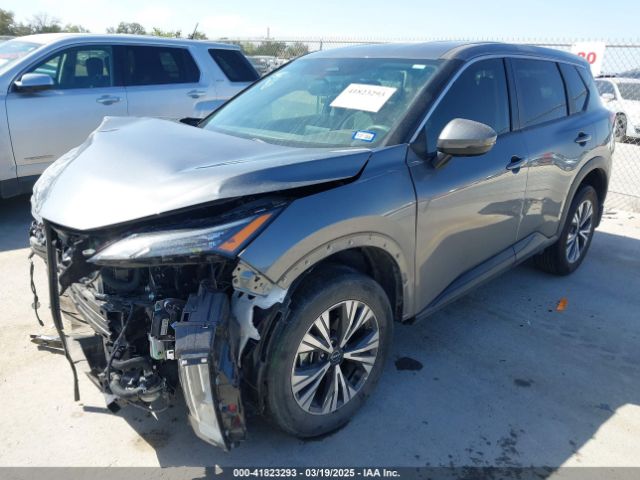 5N1BT3BA4NC717459 Nissan Rogue Sv Fwd