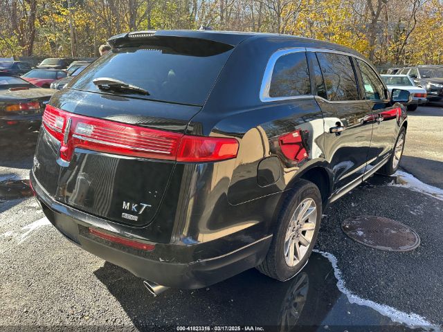 2LMHJ5NK6JBL02688 Lincoln MKT