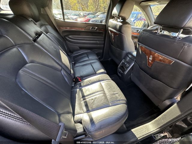 2LMHJ5NK6JBL02688 Lincoln MKT