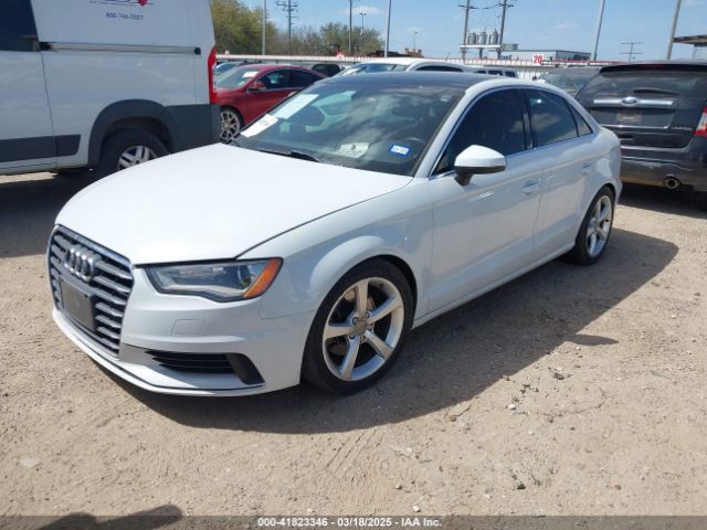 2015 AUDI A3 WAUACGFF0F1033693 Photo 1