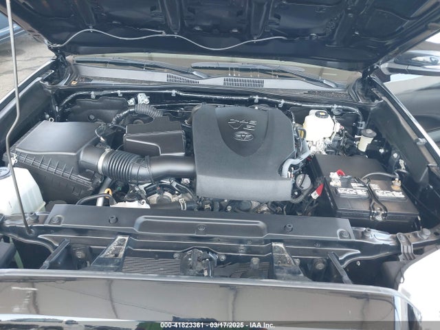 3TYCZ5AN7NT053961 Toyota Tacoma Sr5 V6