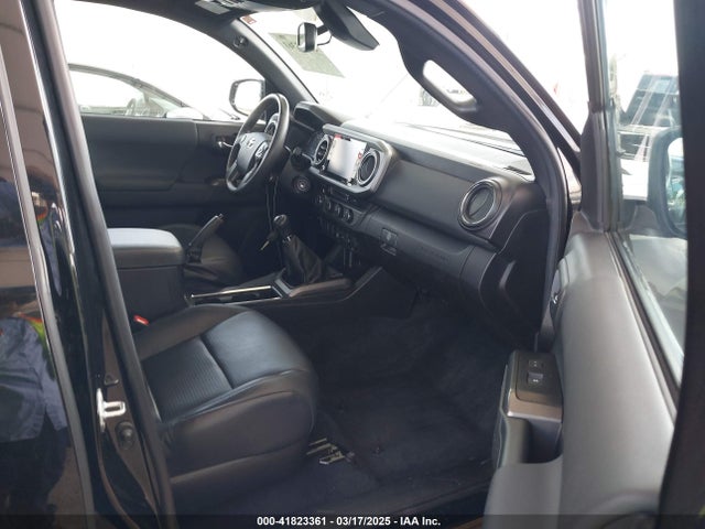 3TYCZ5AN7NT053961 Toyota Tacoma Sr5 V6