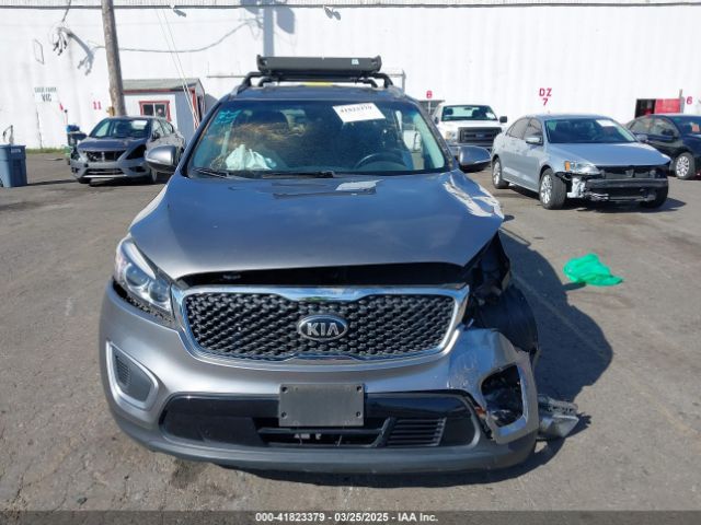 5XYPG4A34HG205997 KIA Sorento 2.4l Lx