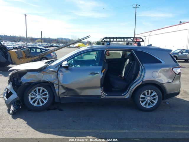 5XYPG4A34HG205997 KIA Sorento 2.4l Lx