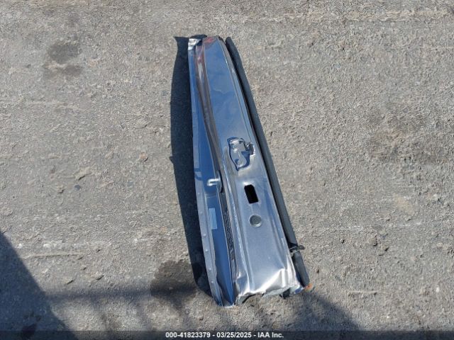 5XYPG4A34HG205997 KIA Sorento 2.4l Lx