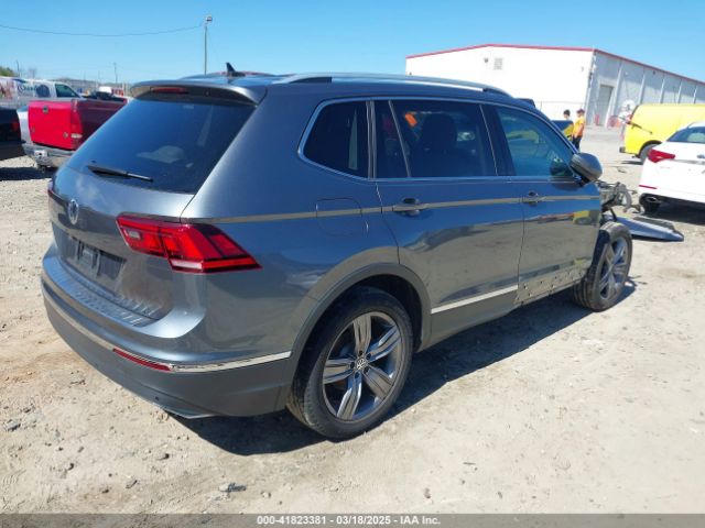 3VV3B7AX8MM029357 Volkswagen Tiguan 2.0t Se/2.0t Se R-line Black/2.0t Sel