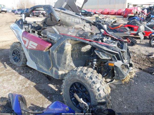 2024 CAN-AM MAVERICK X3 3JBVGAY43RE000998 Photo 1