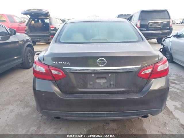 1N4AL3AP3HC113482 Nissan Altima 2.5/2.5 S/2.5 Sl/2.5 Sr/2.5 Sv