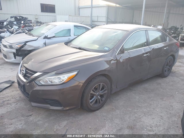 1N4AL3AP3HC113482 Nissan Altima 2.5/2.5 S/2.5 Sl/2.5 Sr/2.5 Sv