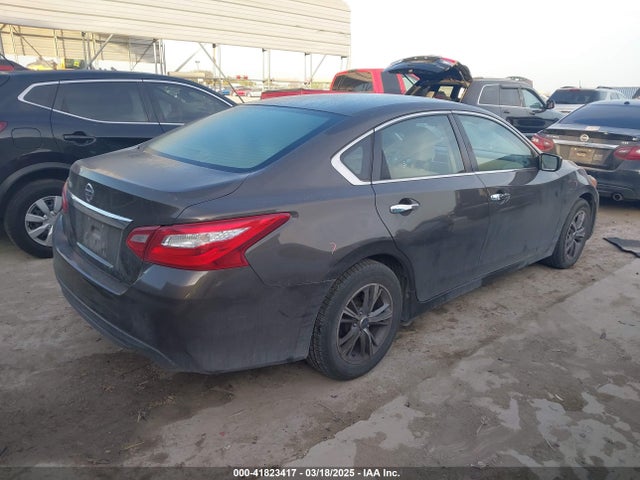1N4AL3AP3HC113482 Nissan Altima 2.5/2.5 S/2.5 Sl/2.5 Sr/2.5 Sv