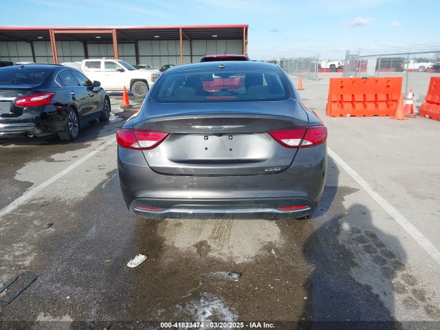 Chrysler 200 Limited 2015 1C3CCCABXFN528411 Image 16