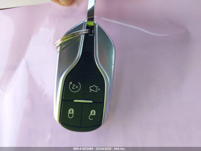 ZN661XUL4KX319060 Maserati Levante Granlusso