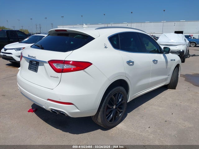 ZN661XUL4KX319060 Maserati Levante Granlusso