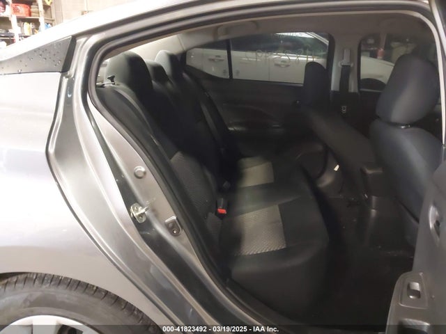 3N1CN8DV8LL912372 Nissan Versa S Xtronic Cvt